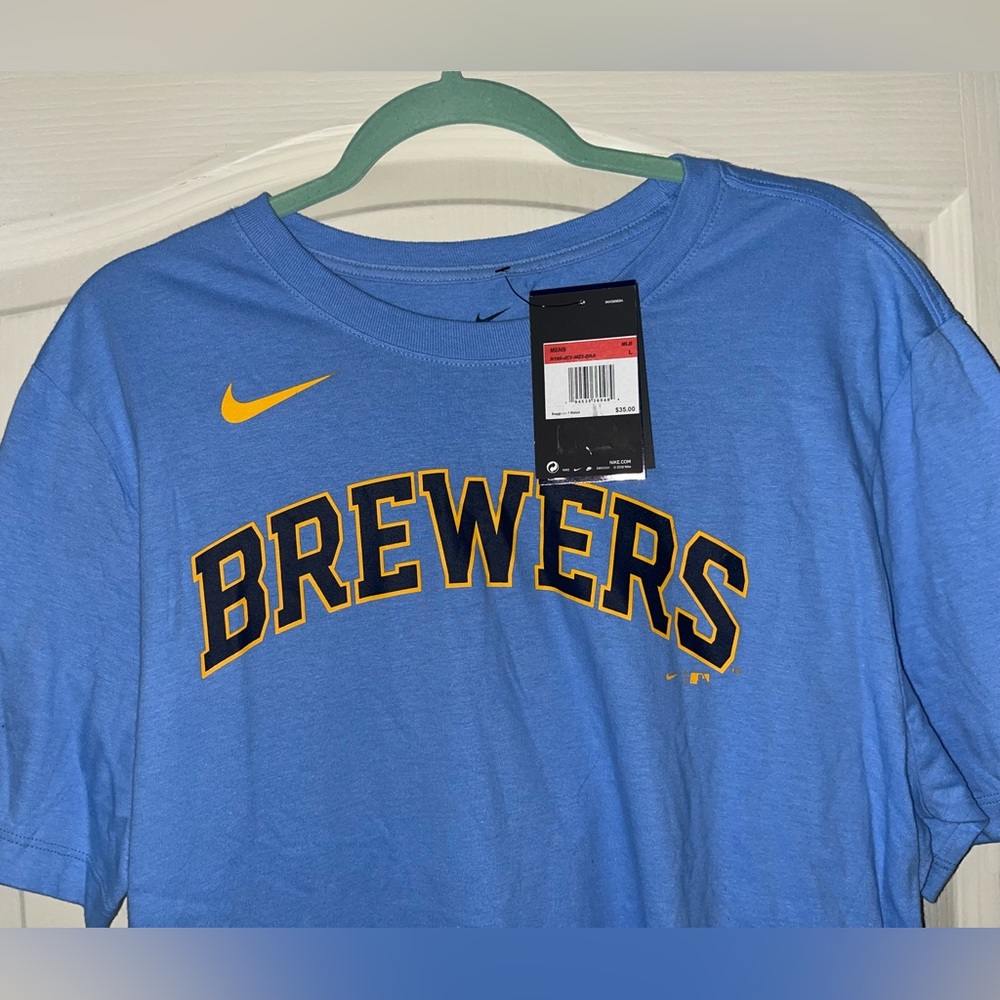 Yelich #22 tee